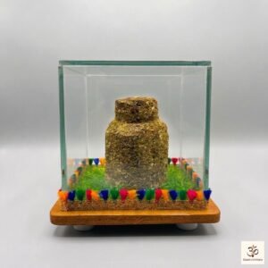 Mini Govardhan Parvat – Shuddh Gobar Se Bana Pavitra Structure